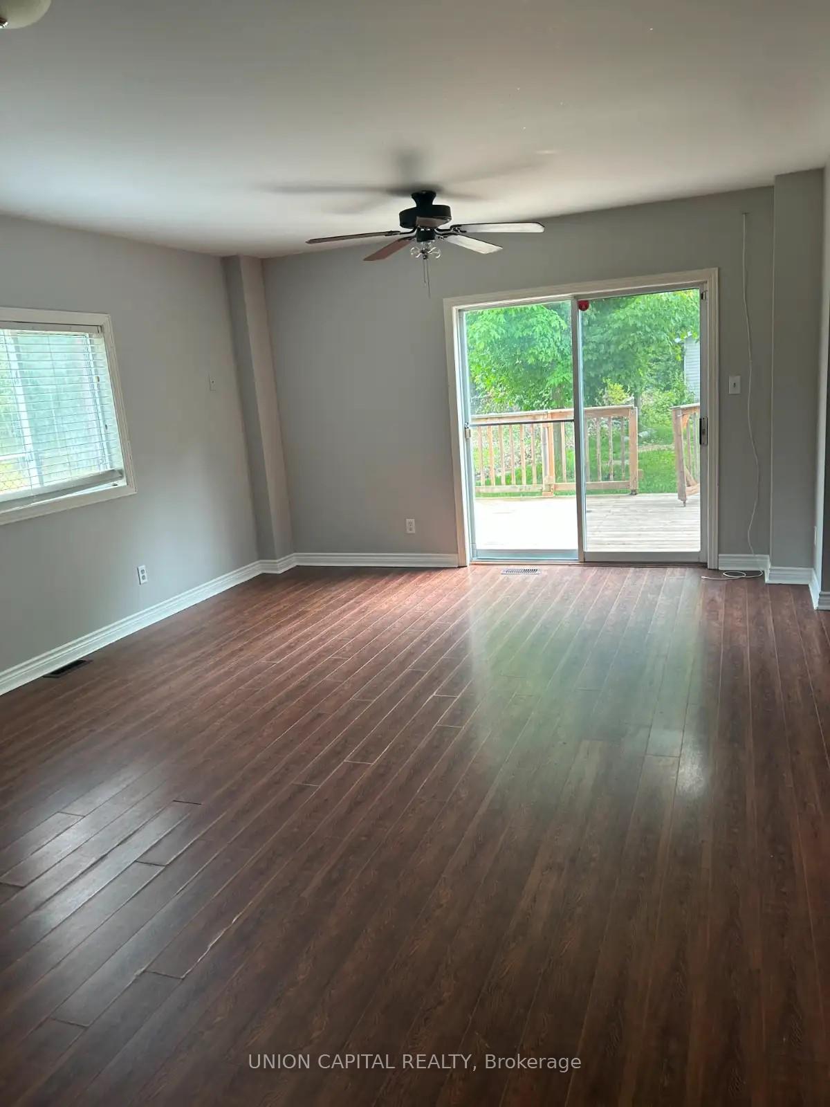 Photo 2 of 74 37th Street N, Wasaga Beach — HOMEH
