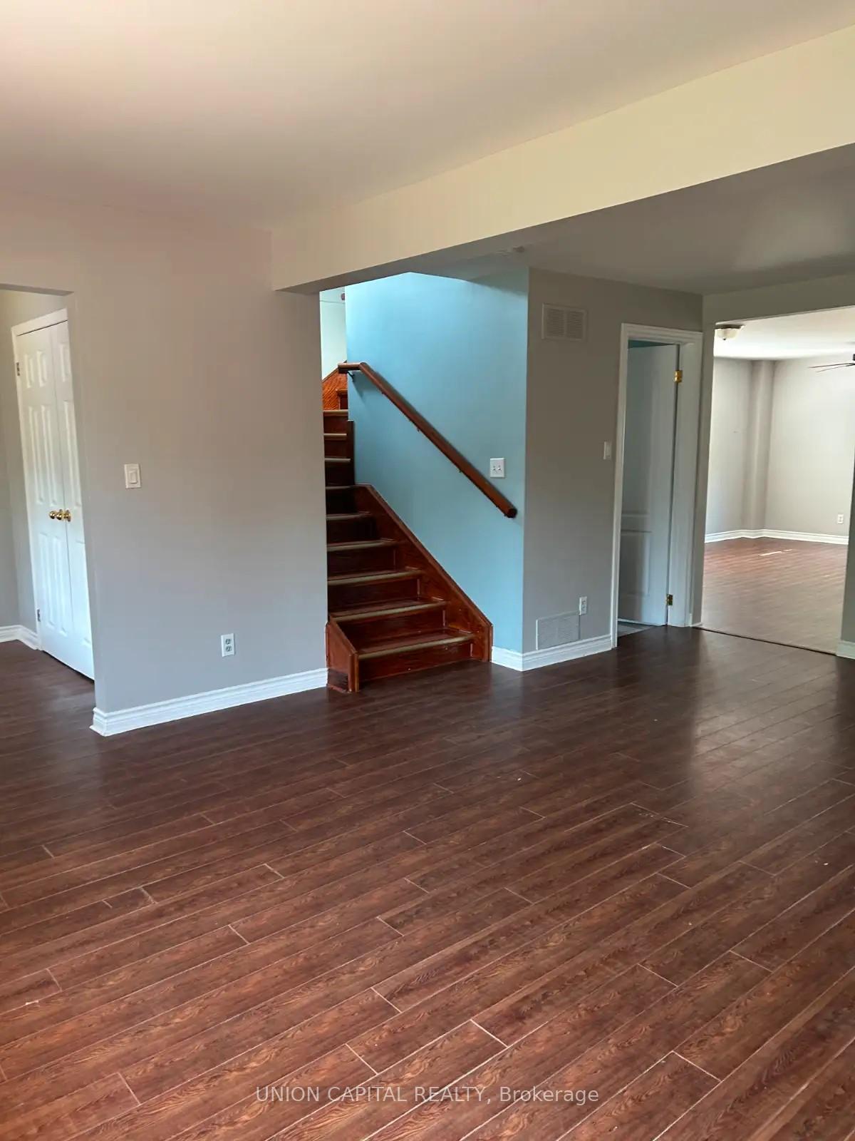 Photo 4 of 74 37th Street N, Wasaga Beach — HOMEH
