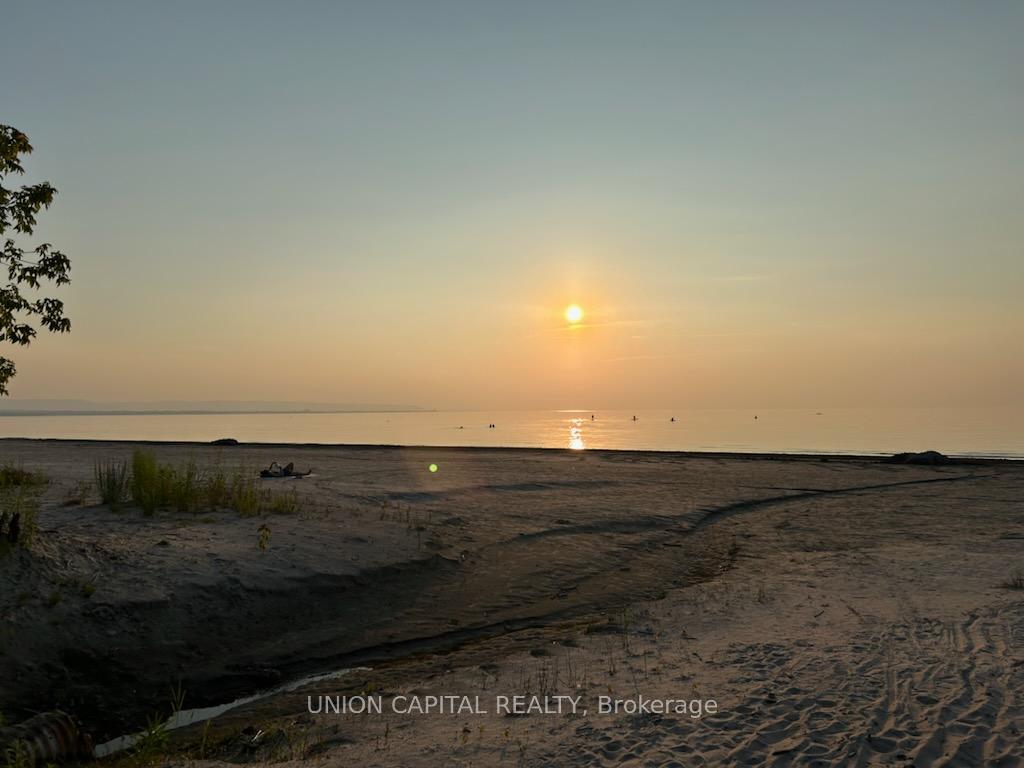 Photo 8 of 74 37th Street N, Wasaga Beach — HOMEH