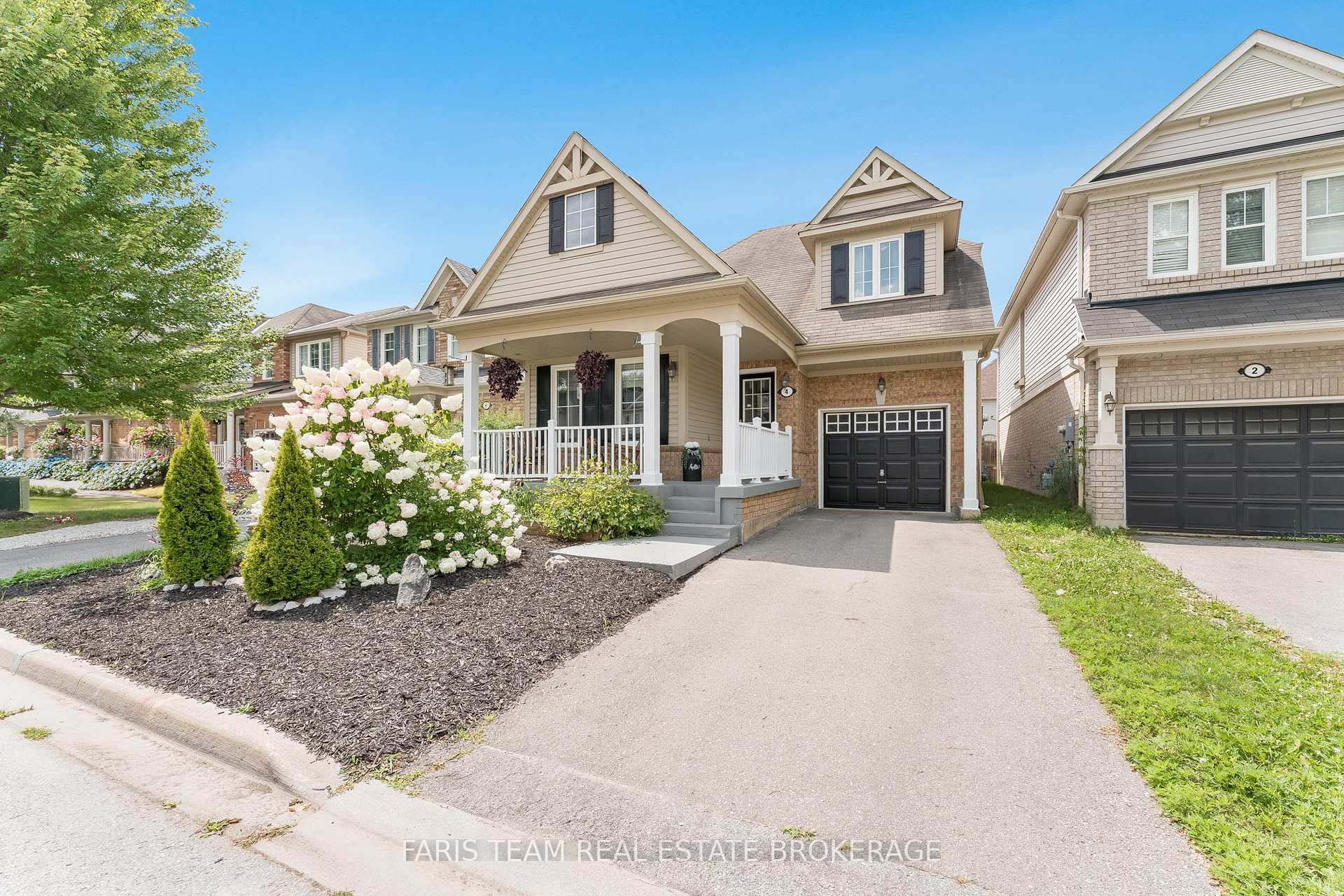 Photo 2 of 4 Callander Crescent, New Tecumseth, Alliston — HOMEH