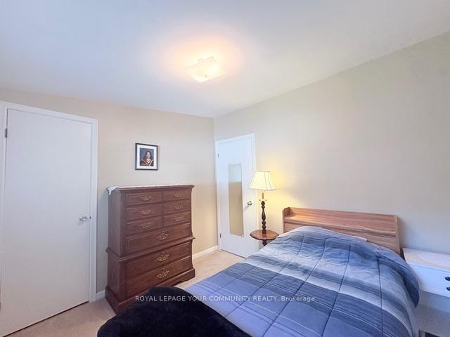 Photo 17 of 41 Knowles Crescent, Aurora, Aurora Highlands — HOMEH