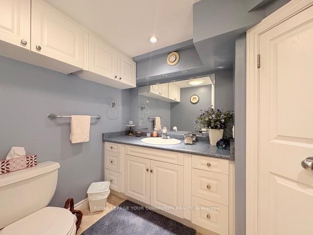 Photo 25 of 41 Knowles Crescent, Aurora, Aurora Highlands — HOMEH