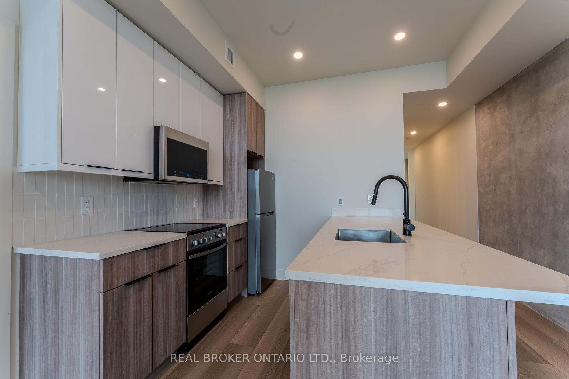 Photo 24 of Unit 609, 24 Augusta Street, Hamilton, Corktown — HOMEH