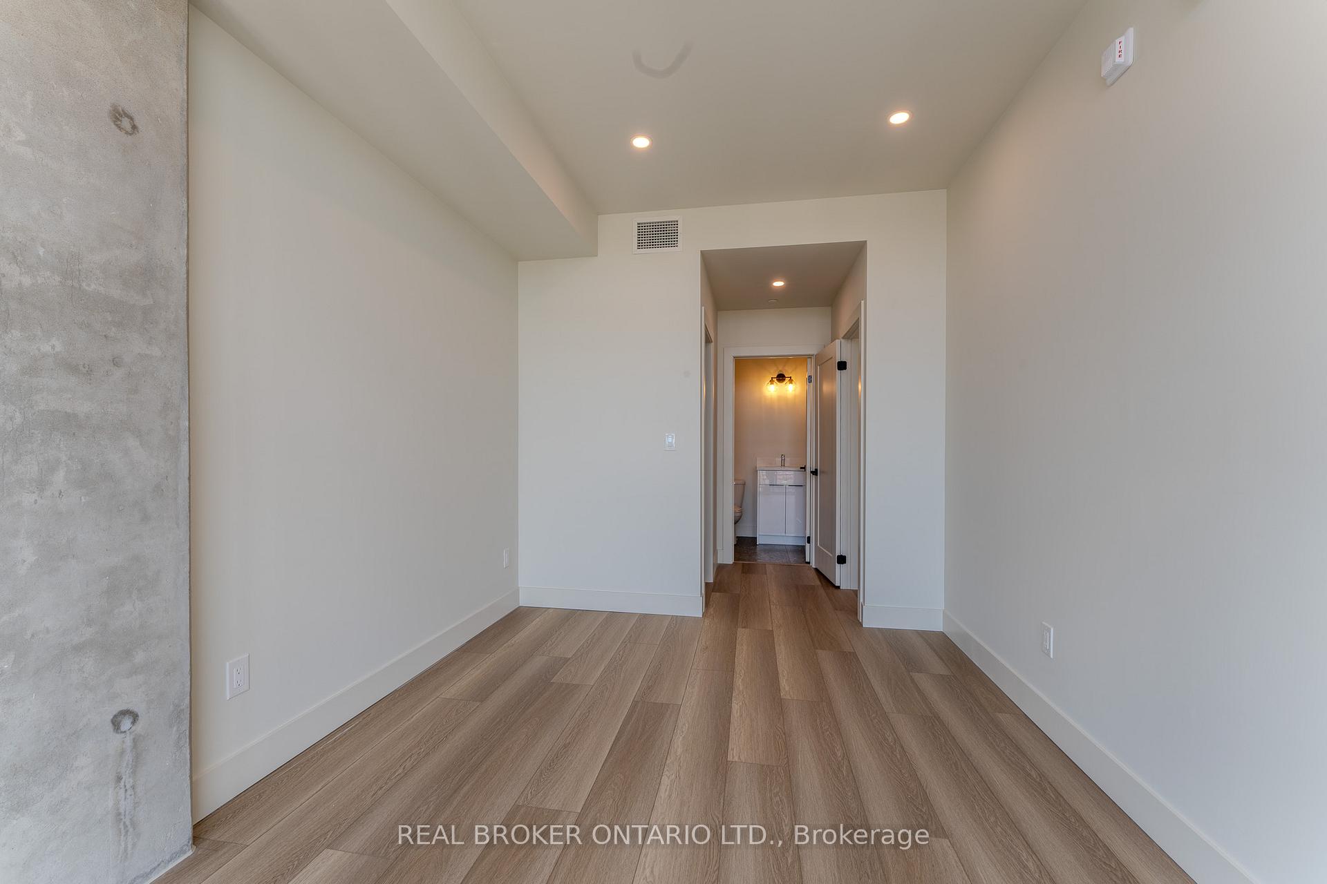 Photo 12 of Unit 609, 24 Augusta Street, Hamilton, Corktown — HOMEH