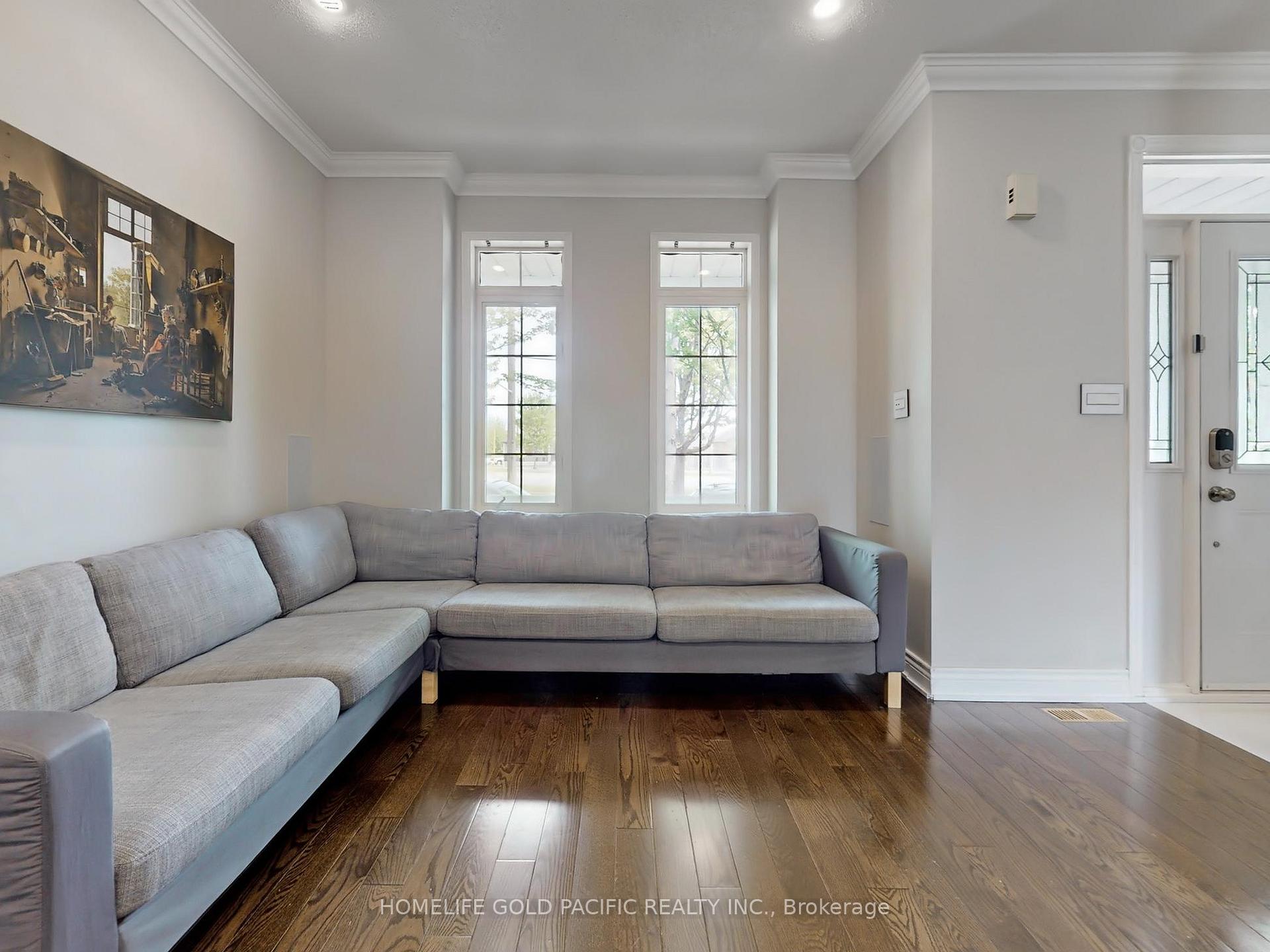 Photo 23 of 21 Queen's Plate Drive, Markham, Angus Glen — HOMEH