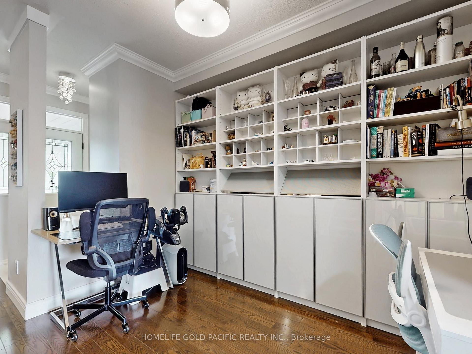 Photo 35 of 21 Queen's Plate Drive, Markham, Angus Glen — HOMEH