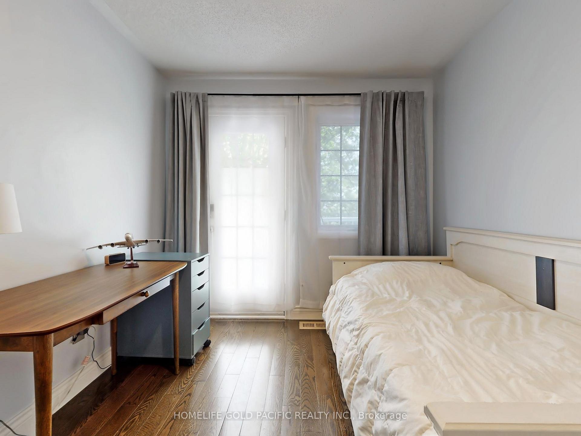 Photo 65 of 21 Queen's Plate Drive, Markham, Angus Glen — HOMEH