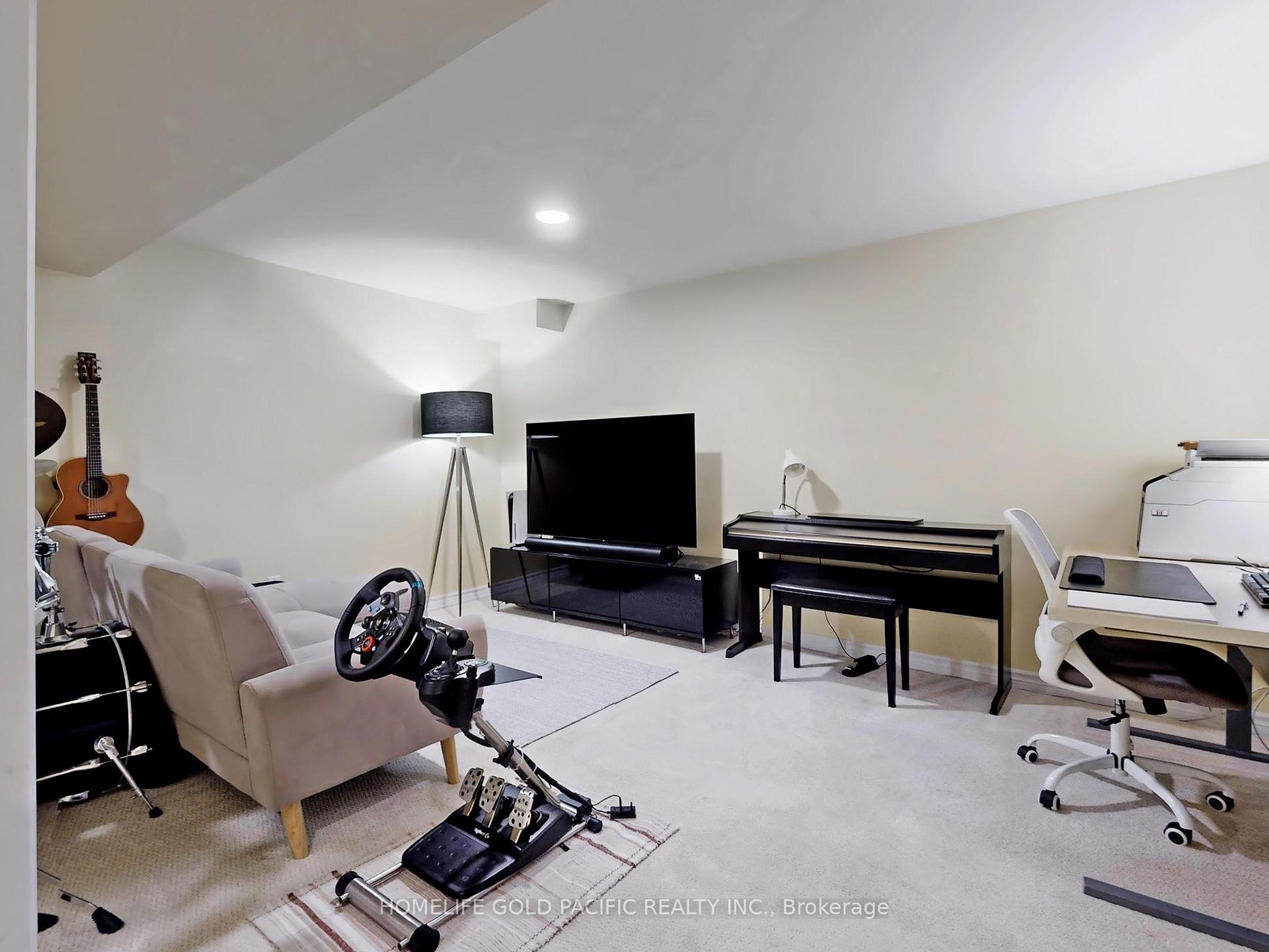 Photo 50 of 21 Queen's Plate Drive, Markham, Angus Glen — HOMEH