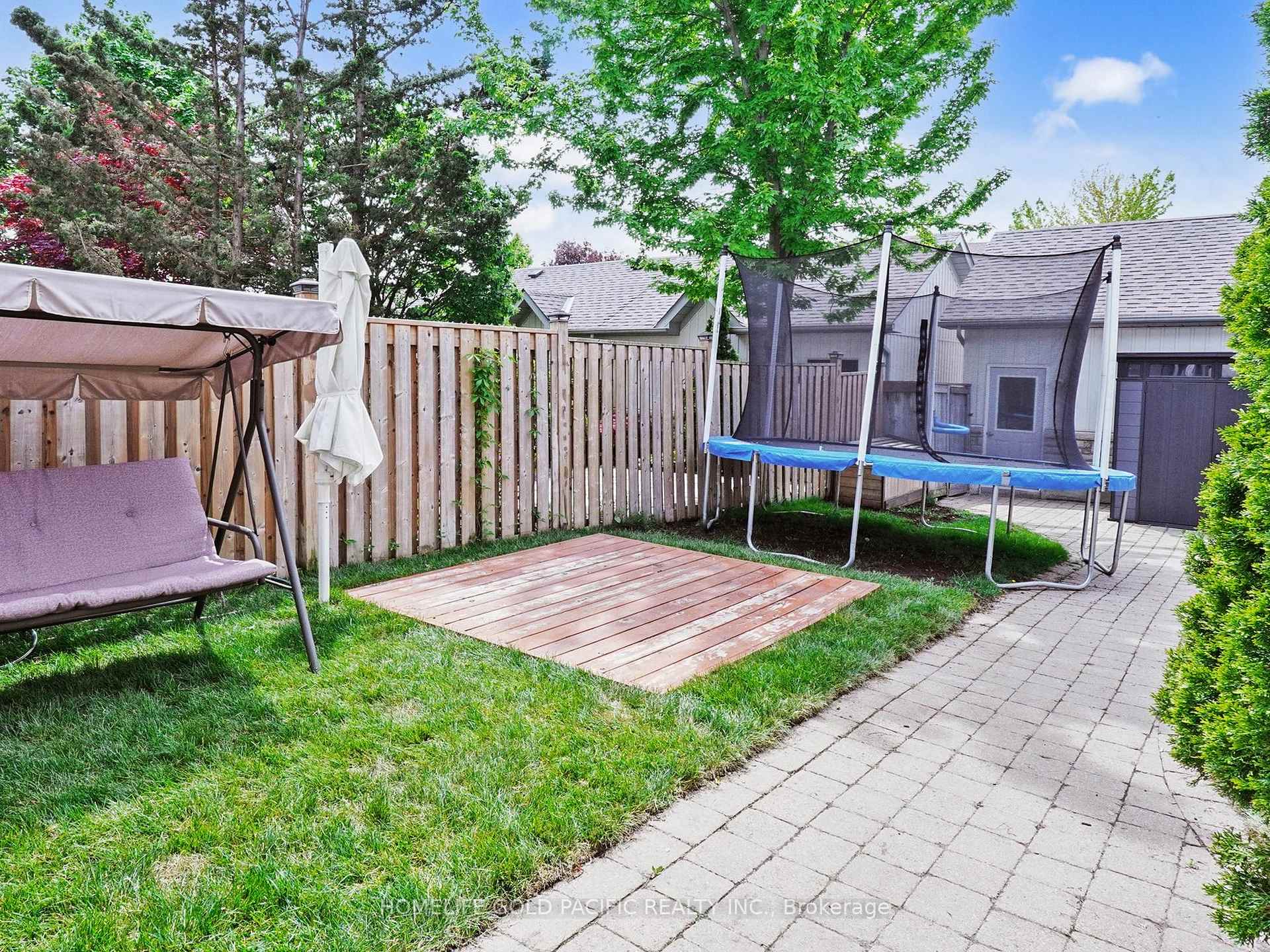 Photo 57 of 21 Queen's Plate Drive, Markham, Angus Glen — HOMEH