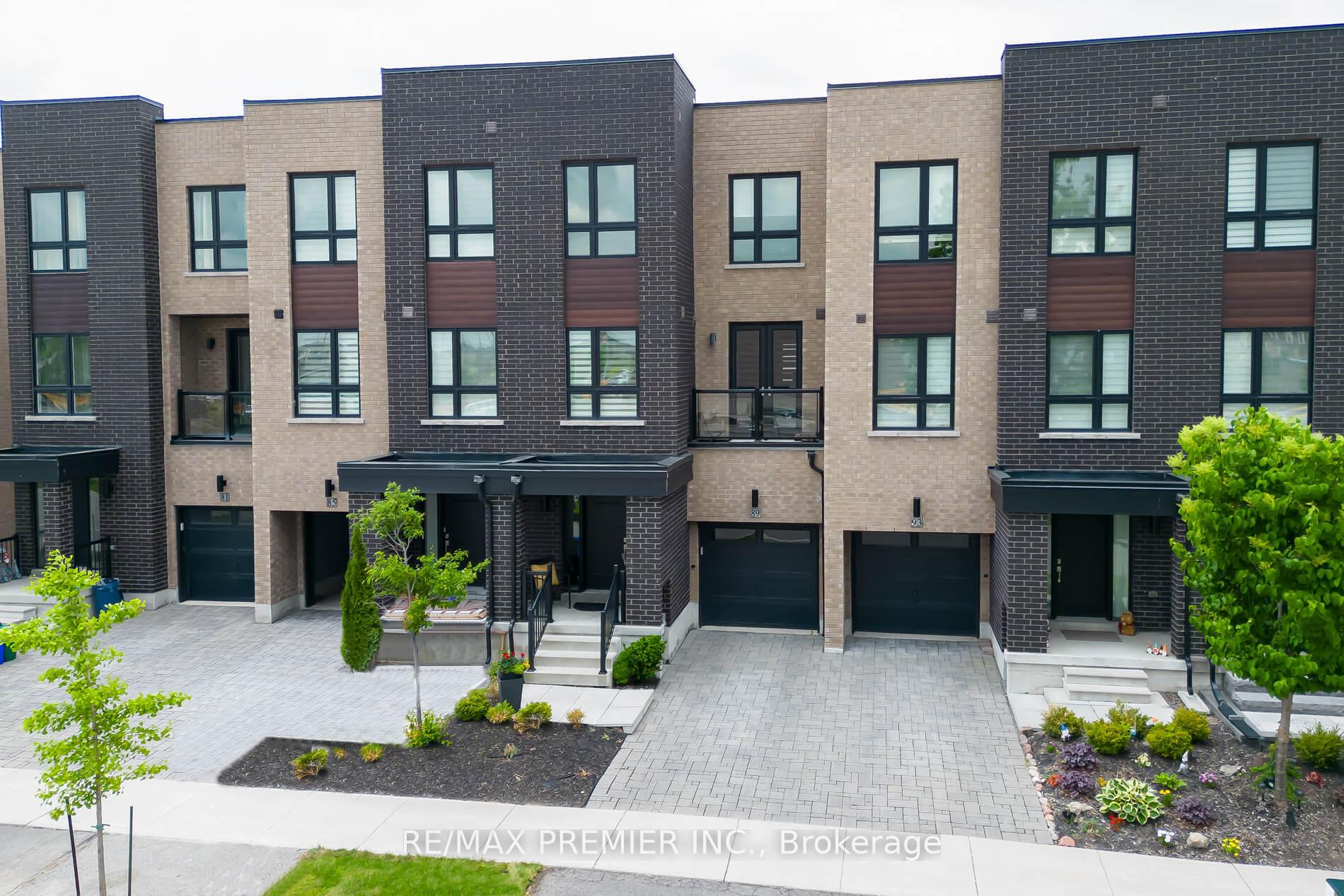 Front of 89 Gridiron Gate