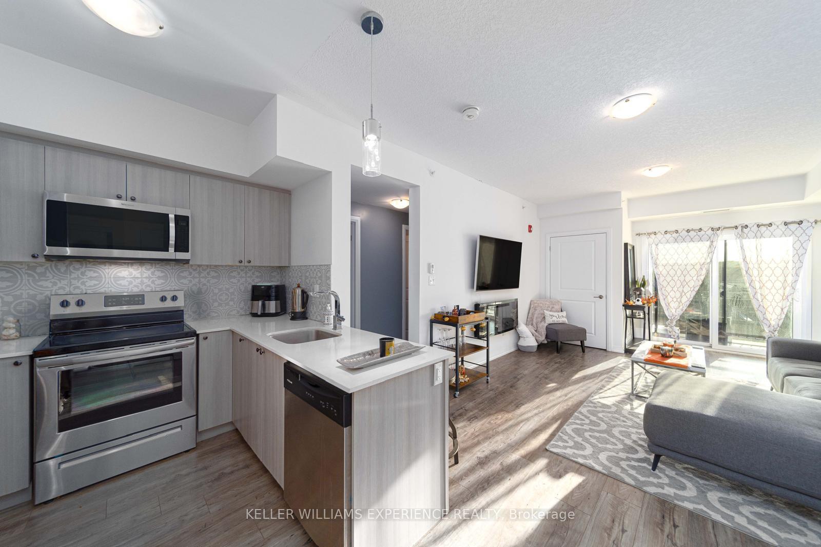 Photo 2 of Unit 308, 295 Cundles Road E, Barrie, Alliance — HOMEH