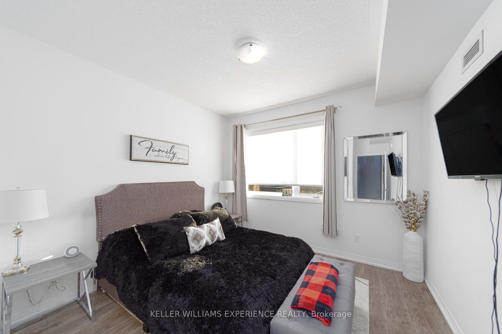 Photo 5 of Unit 308, 295 Cundles Road E, Barrie, Alliance — HOMEH