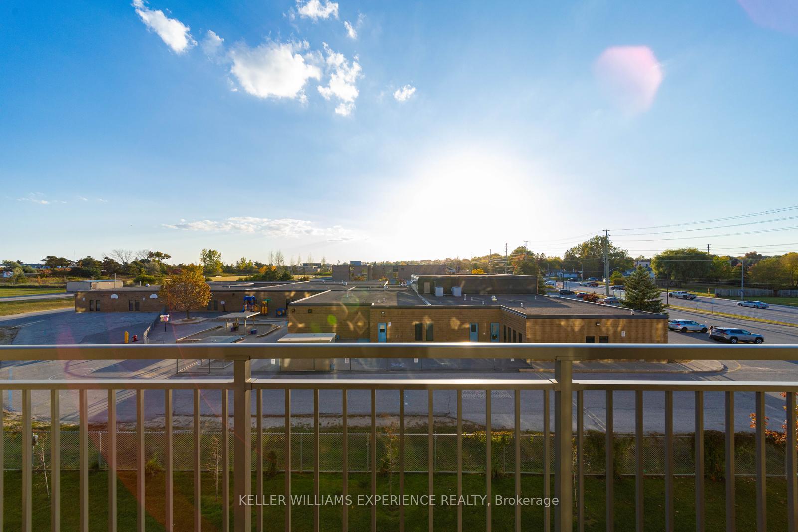 Photo 9 of Unit 308, 295 Cundles Road E, Barrie, Alliance — HOMEH