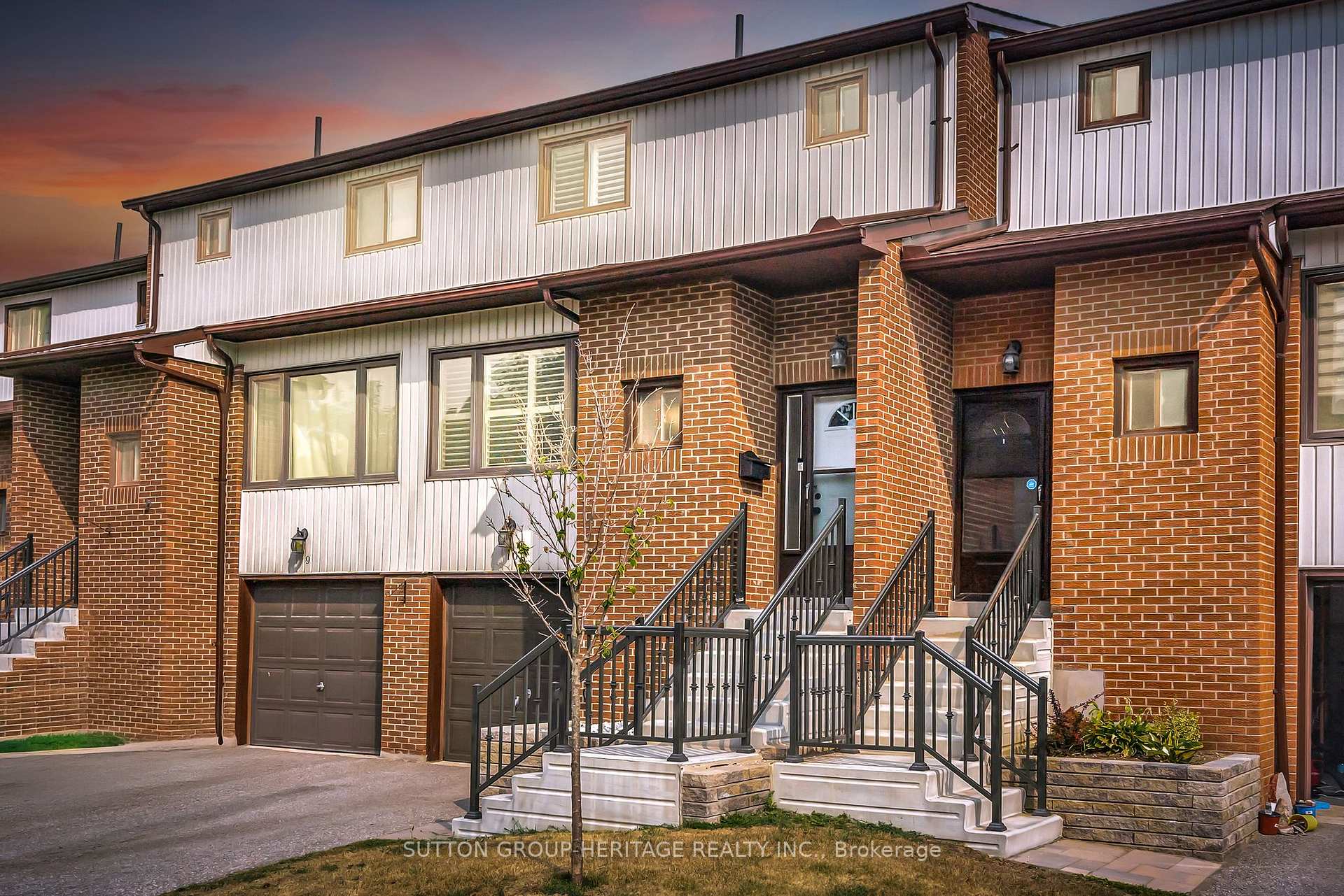 Photo 1 of Unit 10, 765 Oklahoma Drive, Pickering, West Shore — HOMEH