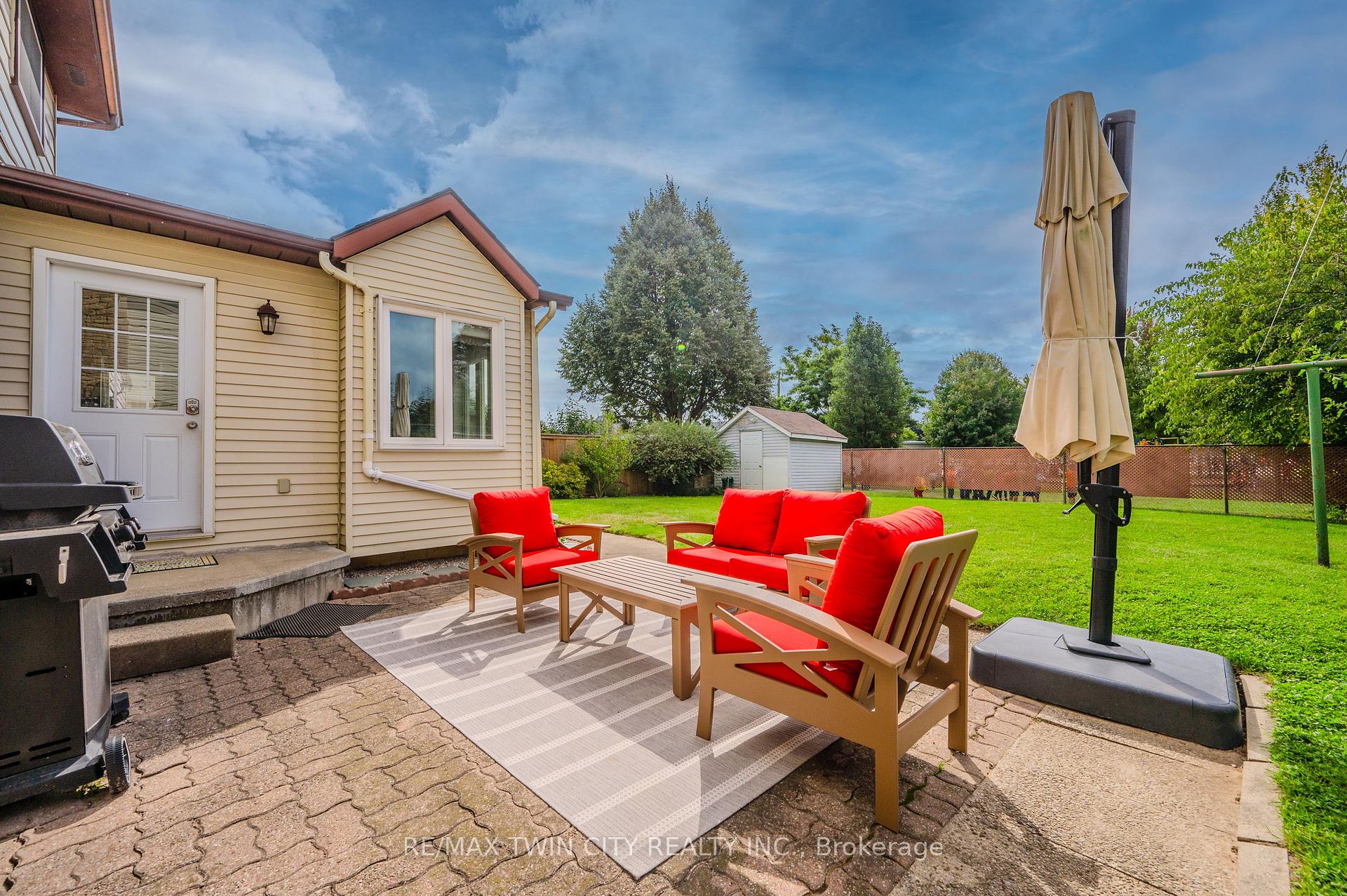 Photo 38 of 136 St Jerome Crescent, Kitchener — HOMEH