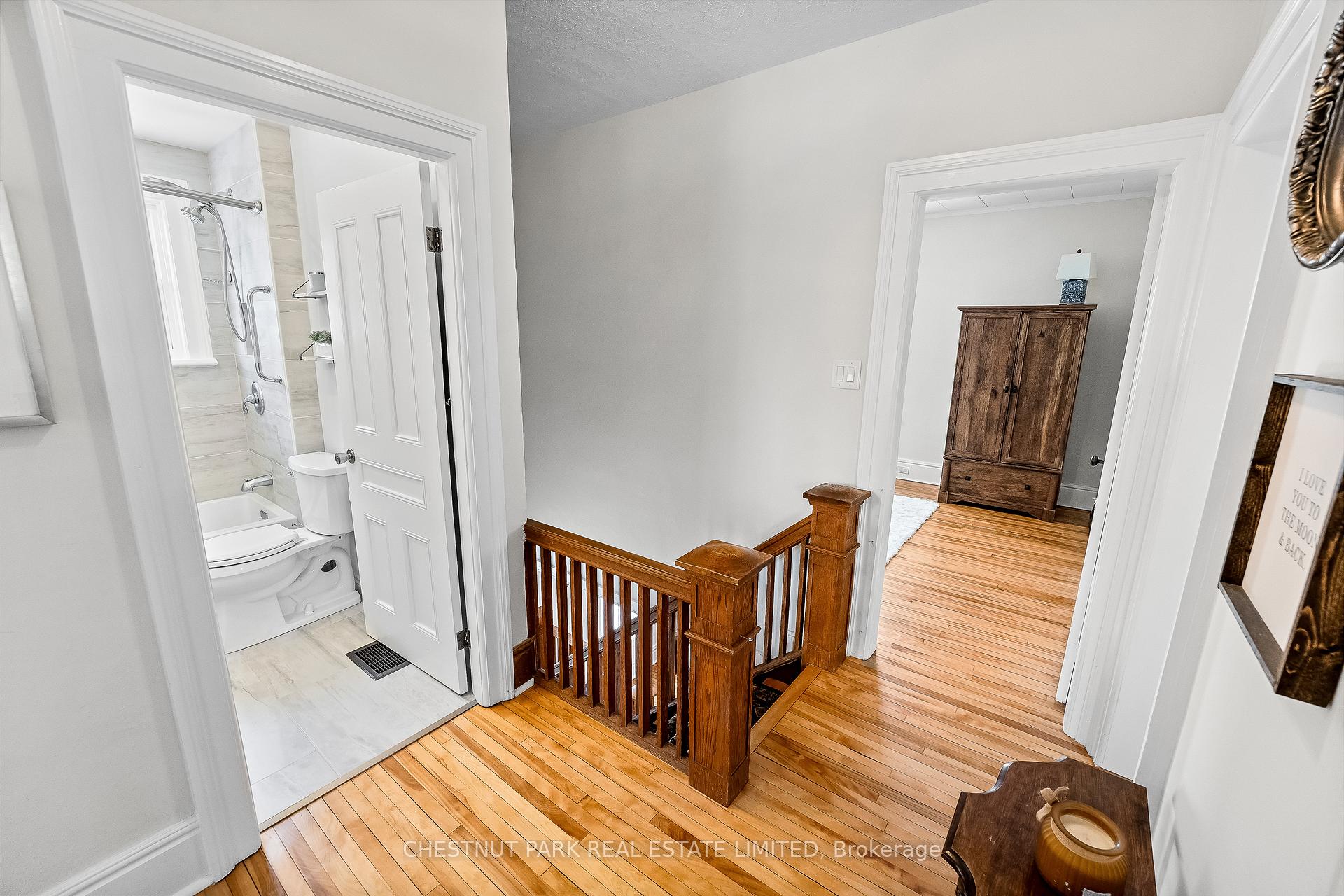 Photo 17 of 36 Third Avenue, Uxbridge — HOMEH
