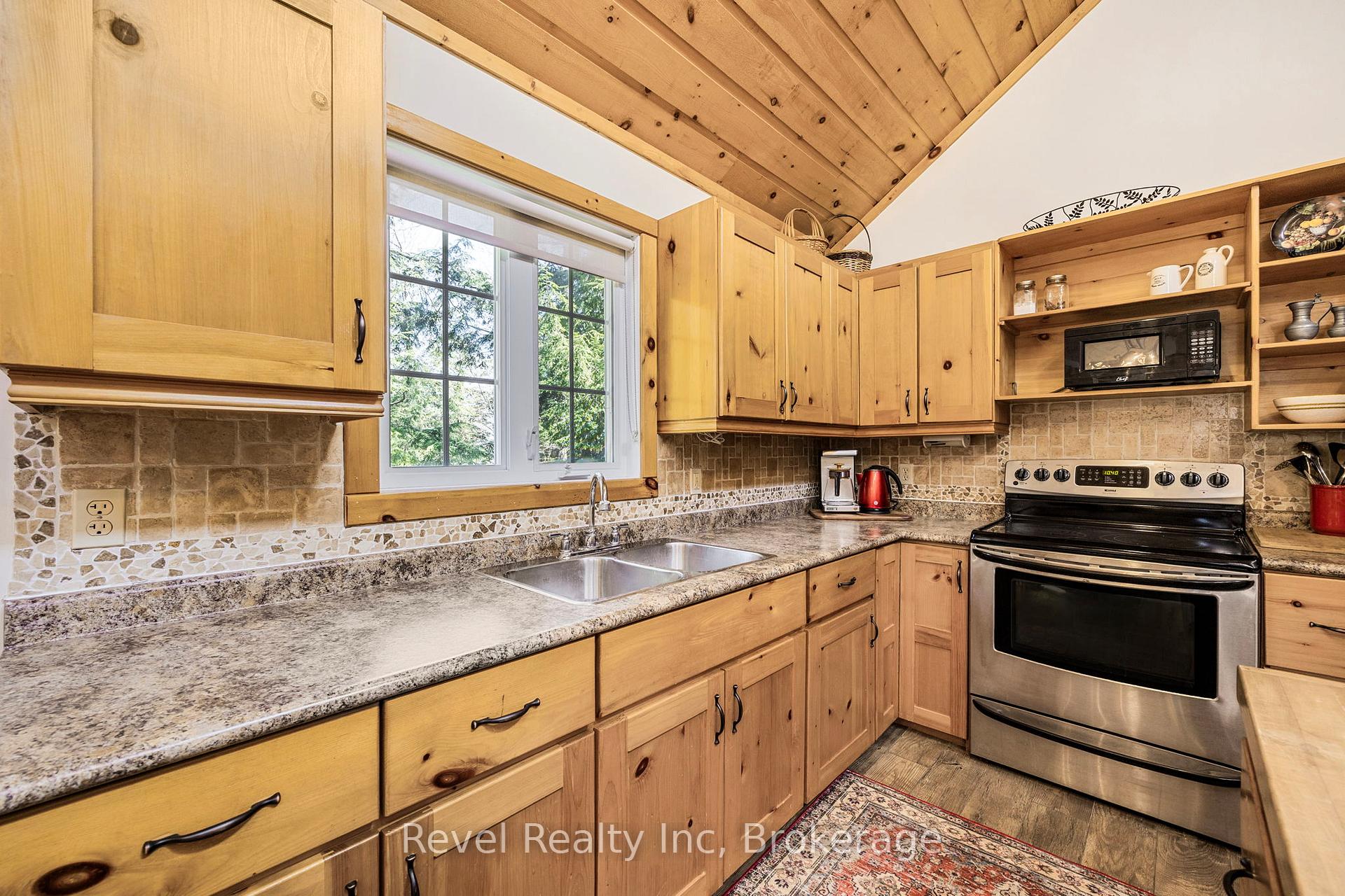 Photo 7 of 197 North Shore Drive, Tiny, Rural Tiny — HOMEH