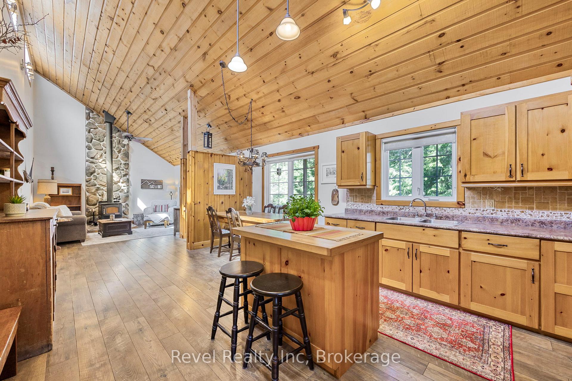 Photo 10 of 197 North Shore Drive, Tiny, Rural Tiny — HOMEH
