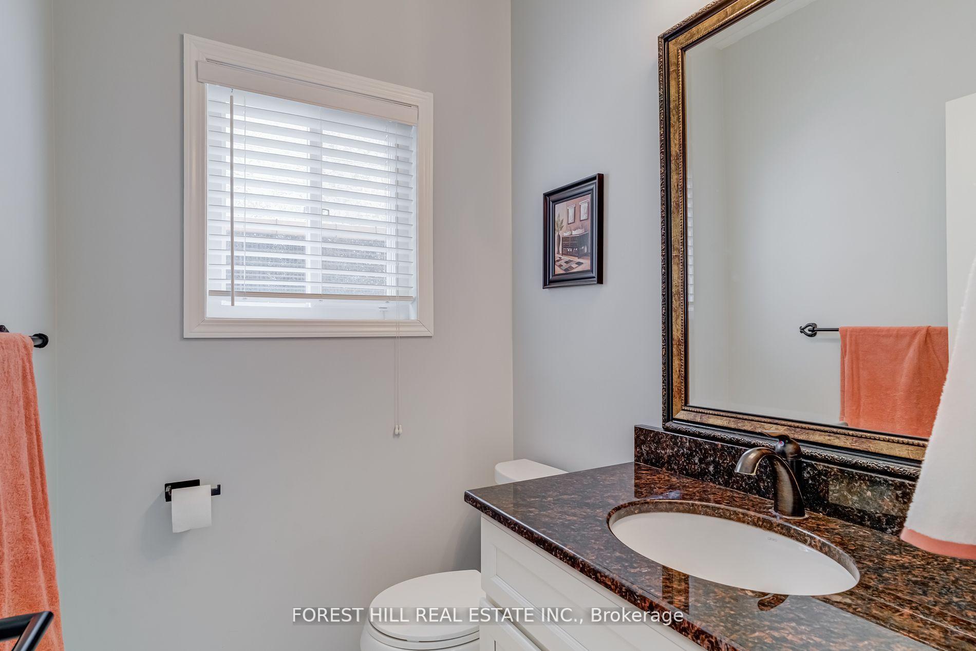 Photo 16 of 159 The Queensway, Barrie, Innis-Shore — HOMEH