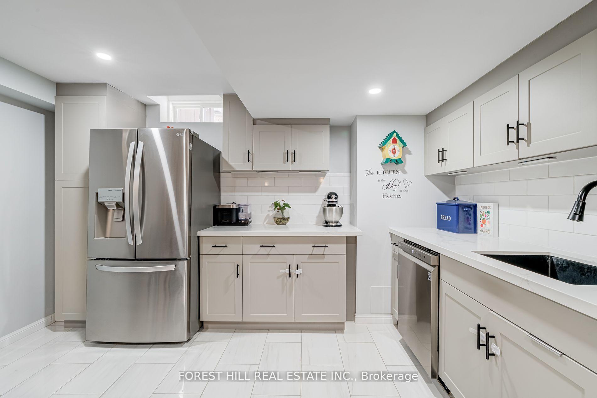 Photo 58 of 159 The Queensway, Barrie, Innis-Shore — HOMEH