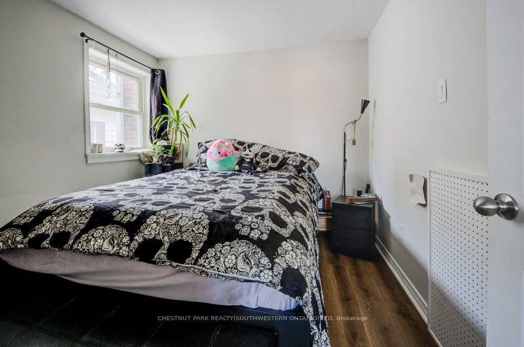 Photo 34 of 98 Waterloo Street, Waterloo — HOMEH