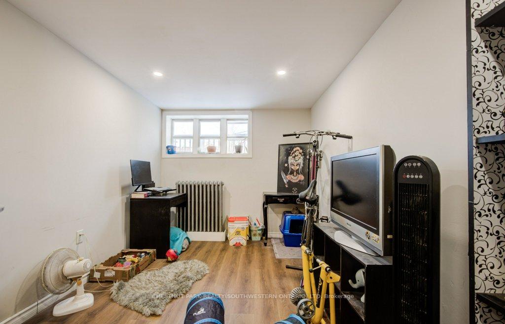 Photo 38 of 98 Waterloo Street, Waterloo — HOMEH
