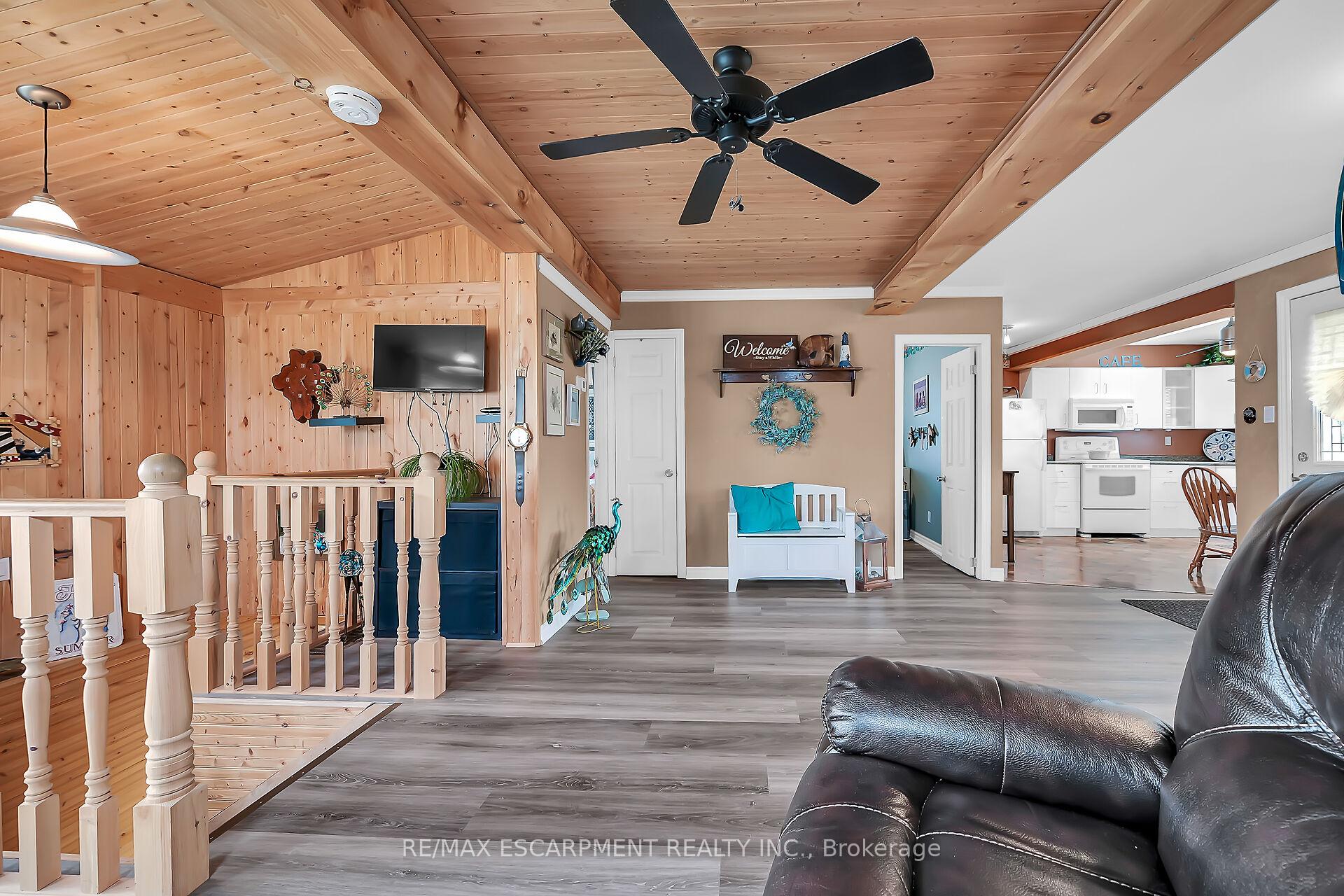 Photo 9 of 52 Wilcox Drive, Haldimand — HOMEH
