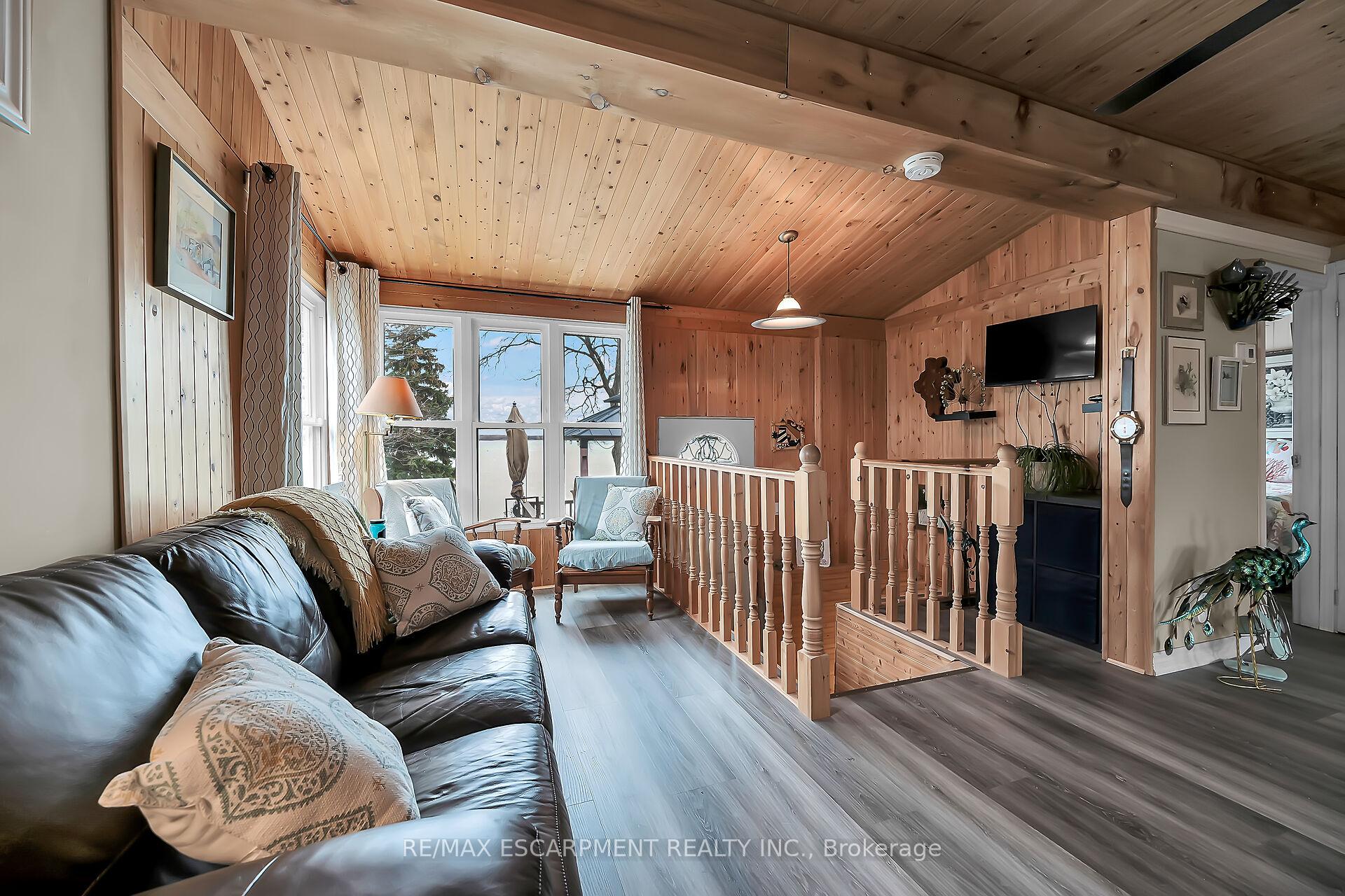 Photo 10 of 52 Wilcox Drive, Haldimand — HOMEH
