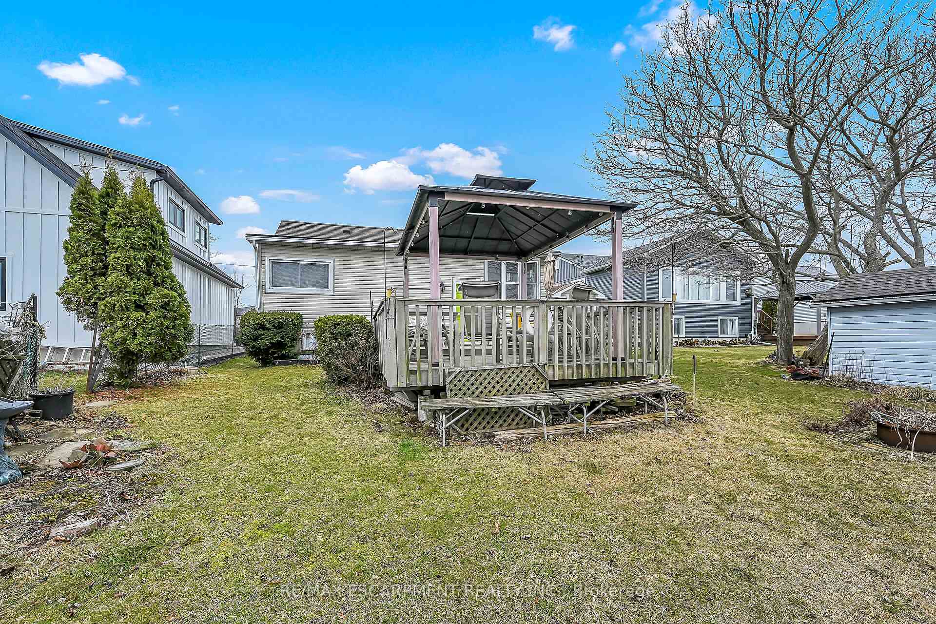 Photo 42 of 52 Wilcox Drive, Haldimand — HOMEH