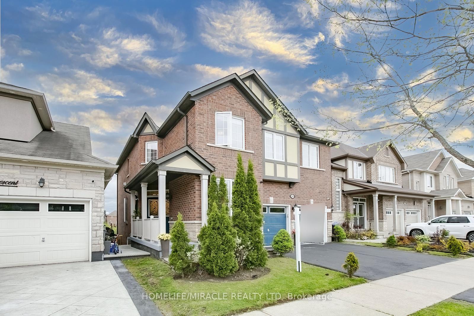 Photo 1 of 24 Old Cleeve Crescent E, Brampton, Northwest Brampton — HOMEH