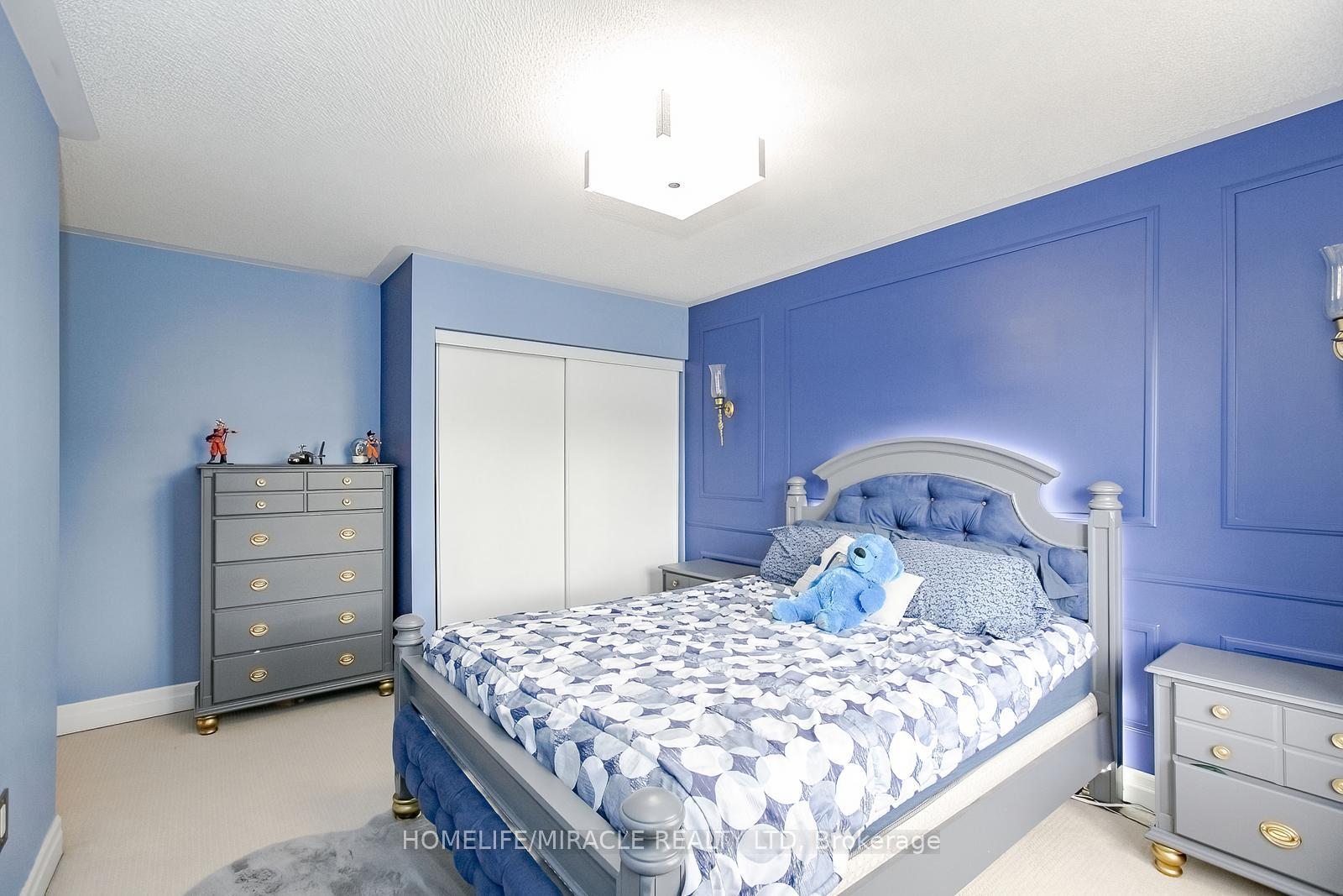 Photo 26 of 24 Old Cleeve Crescent E, Brampton, Northwest Brampton — HOMEH