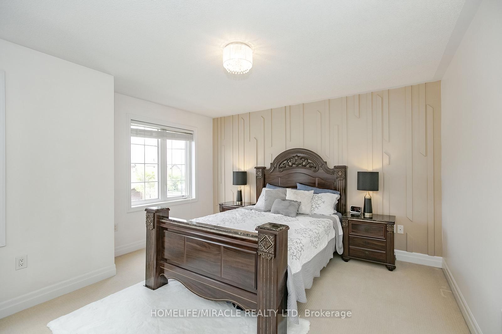 Photo 24 of 24 Old Cleeve Crescent E, Brampton, Northwest Brampton — HOMEH