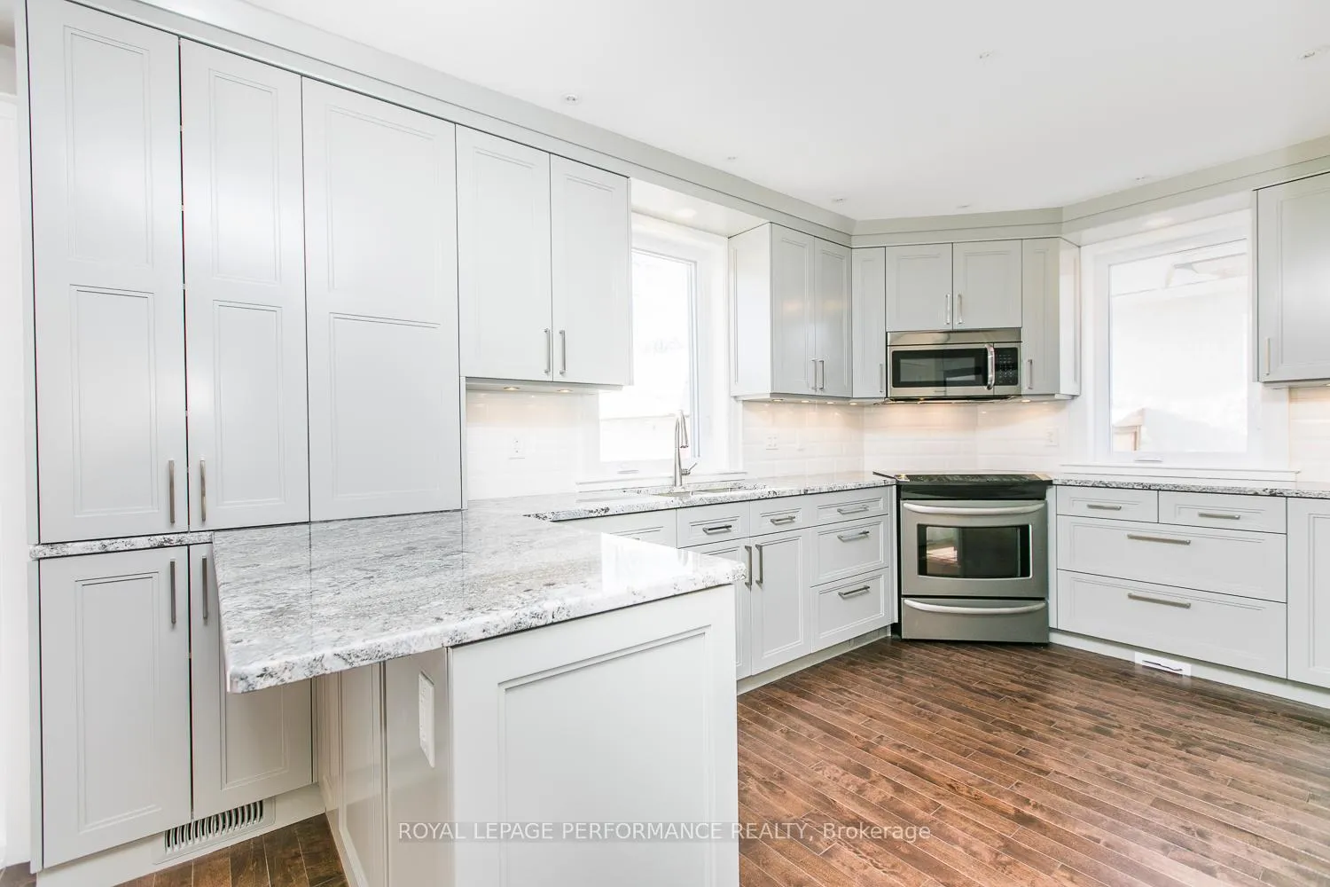 Photo 9 of 22 Wolff Street, Ottawa, Overbrook — HOMEH