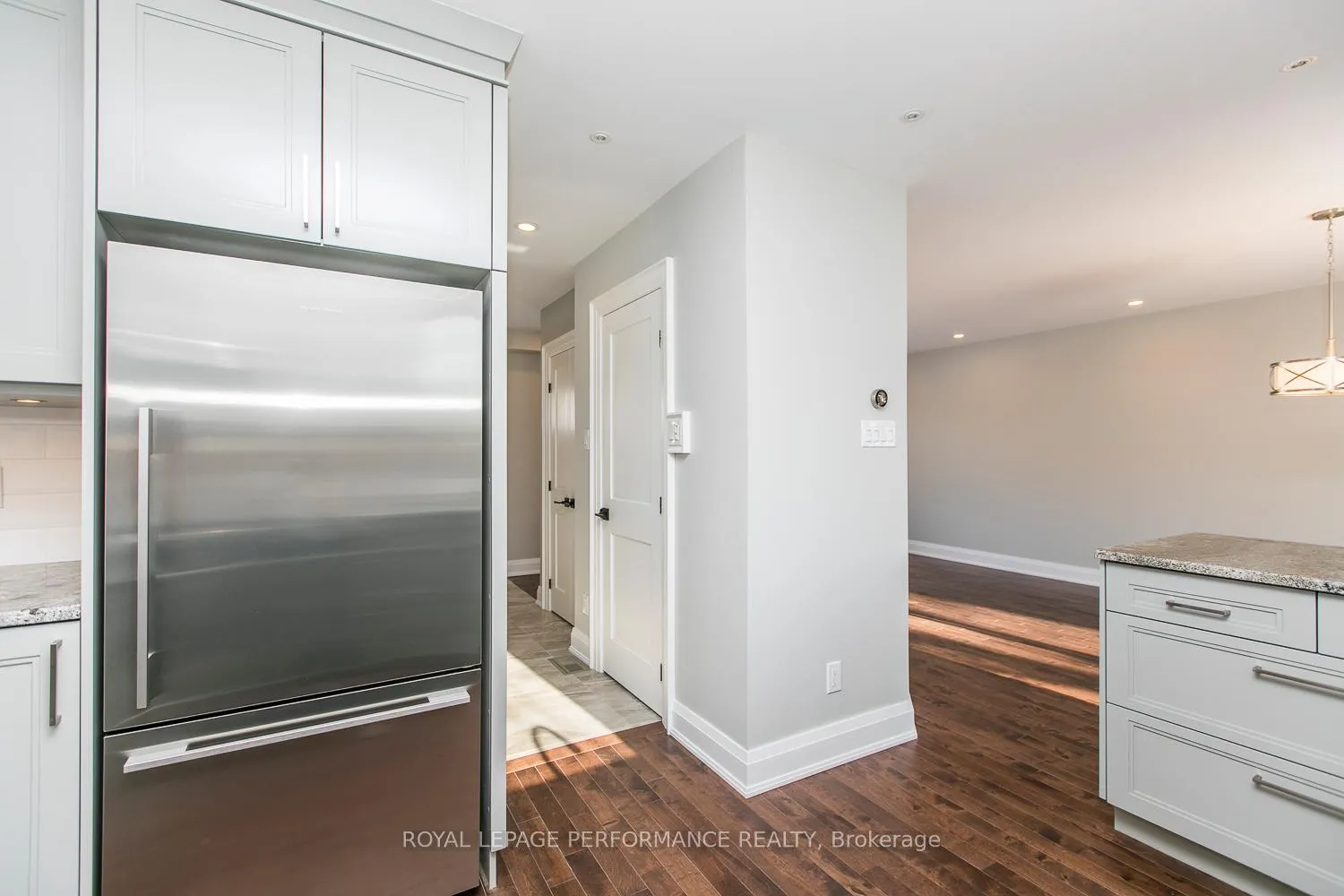 Photo 13 of 22 Wolff Street, Ottawa, Overbrook — HOMEH