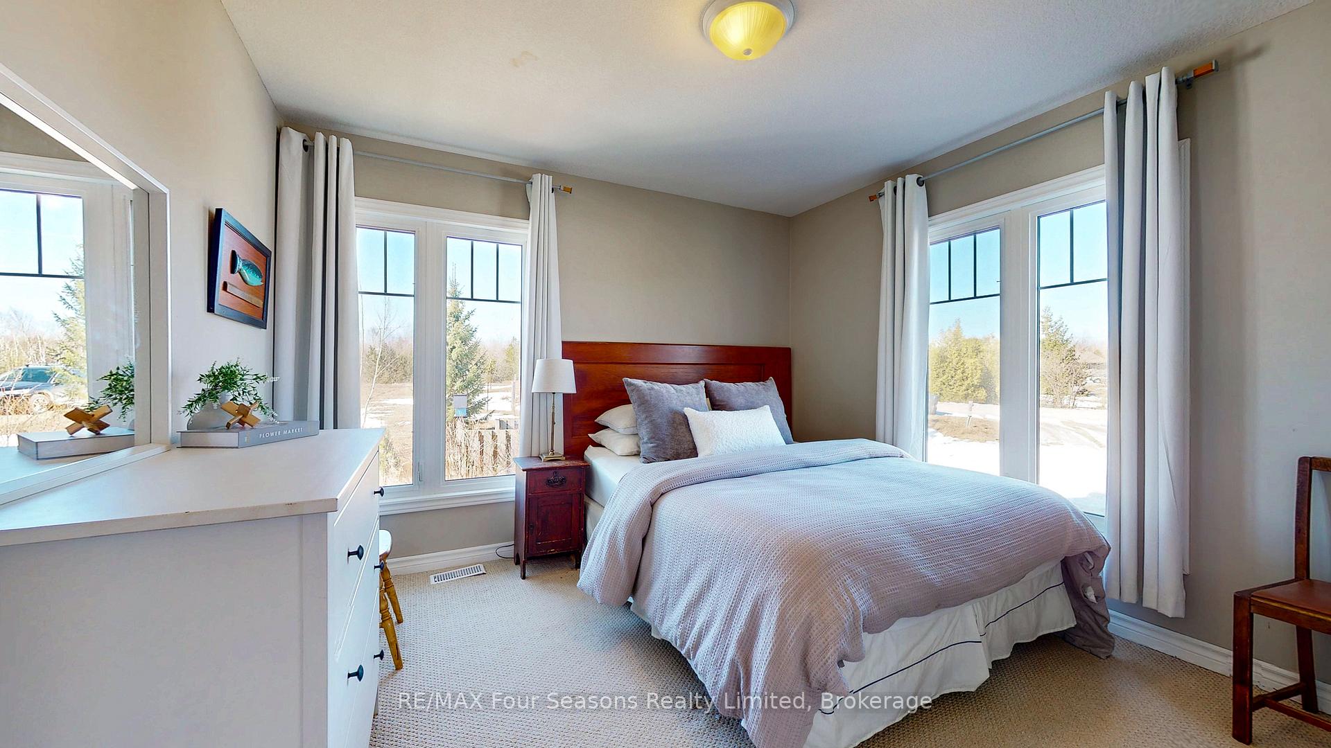 Photo 14 of 139 Young Drive, Grey Highlands — HOMEH