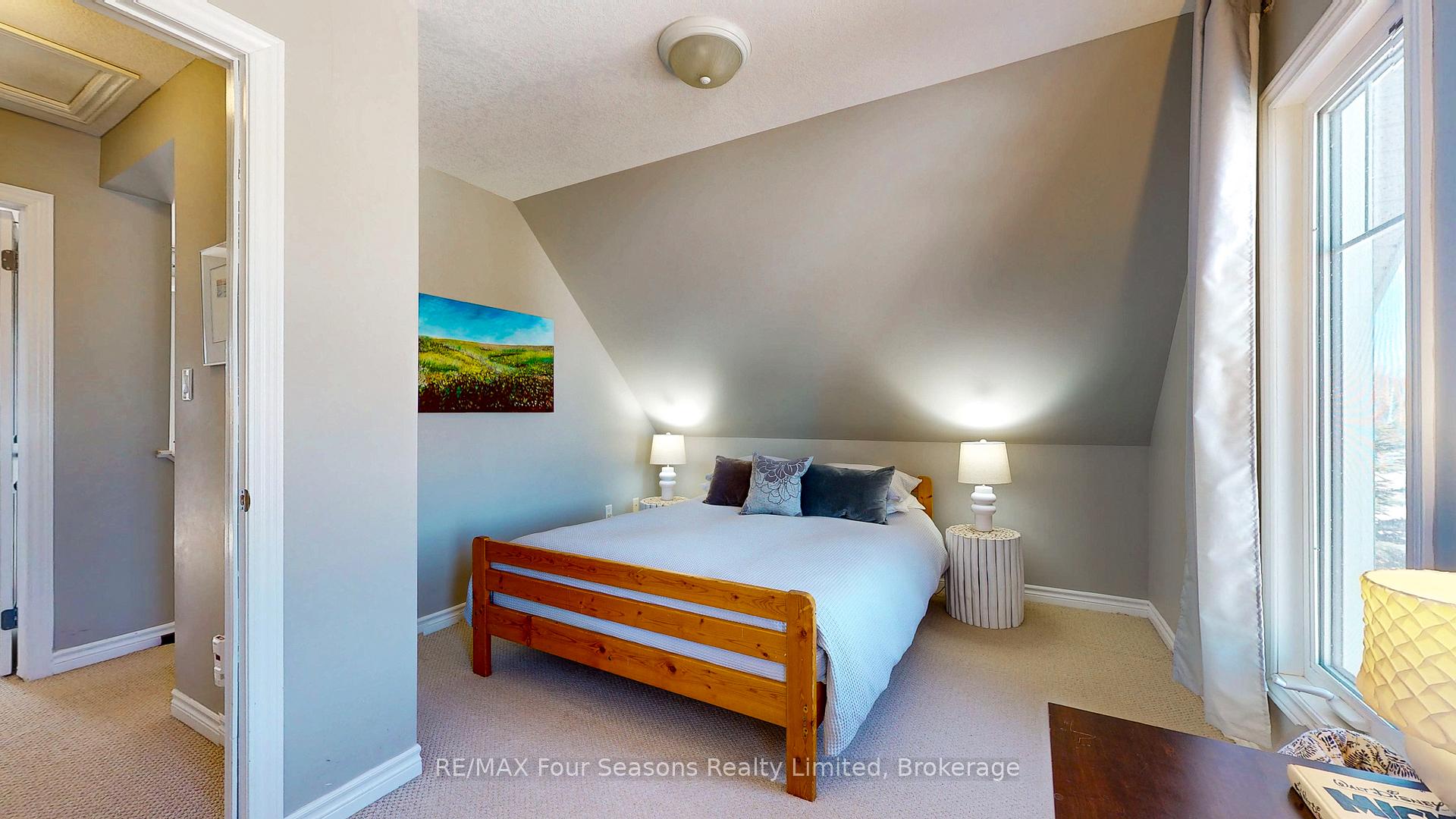 Photo 19 of 139 Young Drive, Grey Highlands — HOMEH