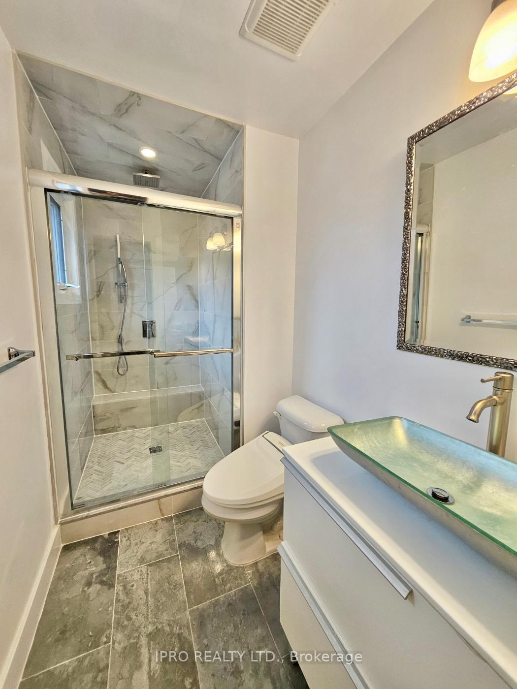Photo 31 of 324 Airdrie Drive, Vaughan, East Woodbridge — HOMEH