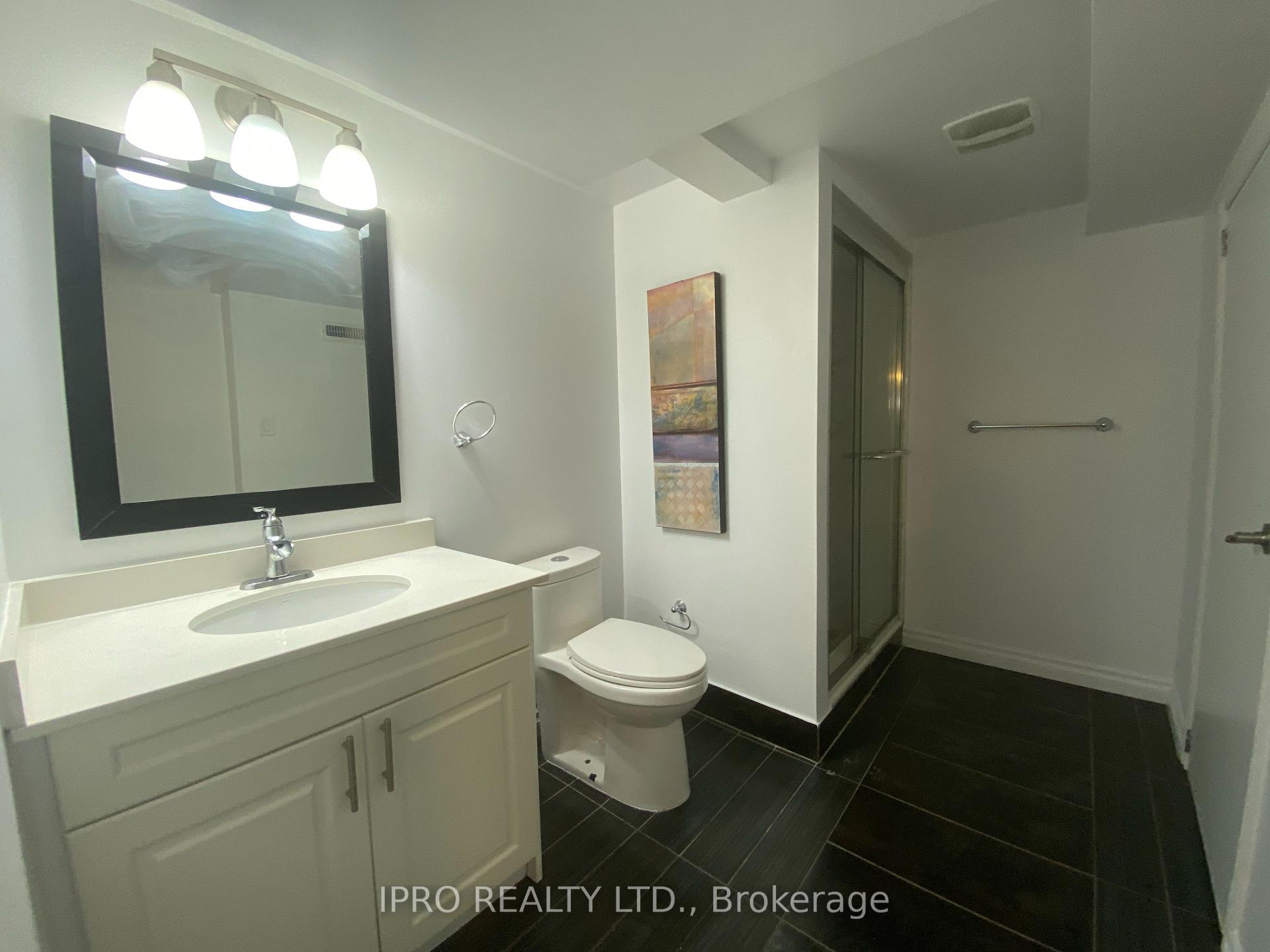Photo 35 of 324 Airdrie Drive, Vaughan, East Woodbridge — HOMEH