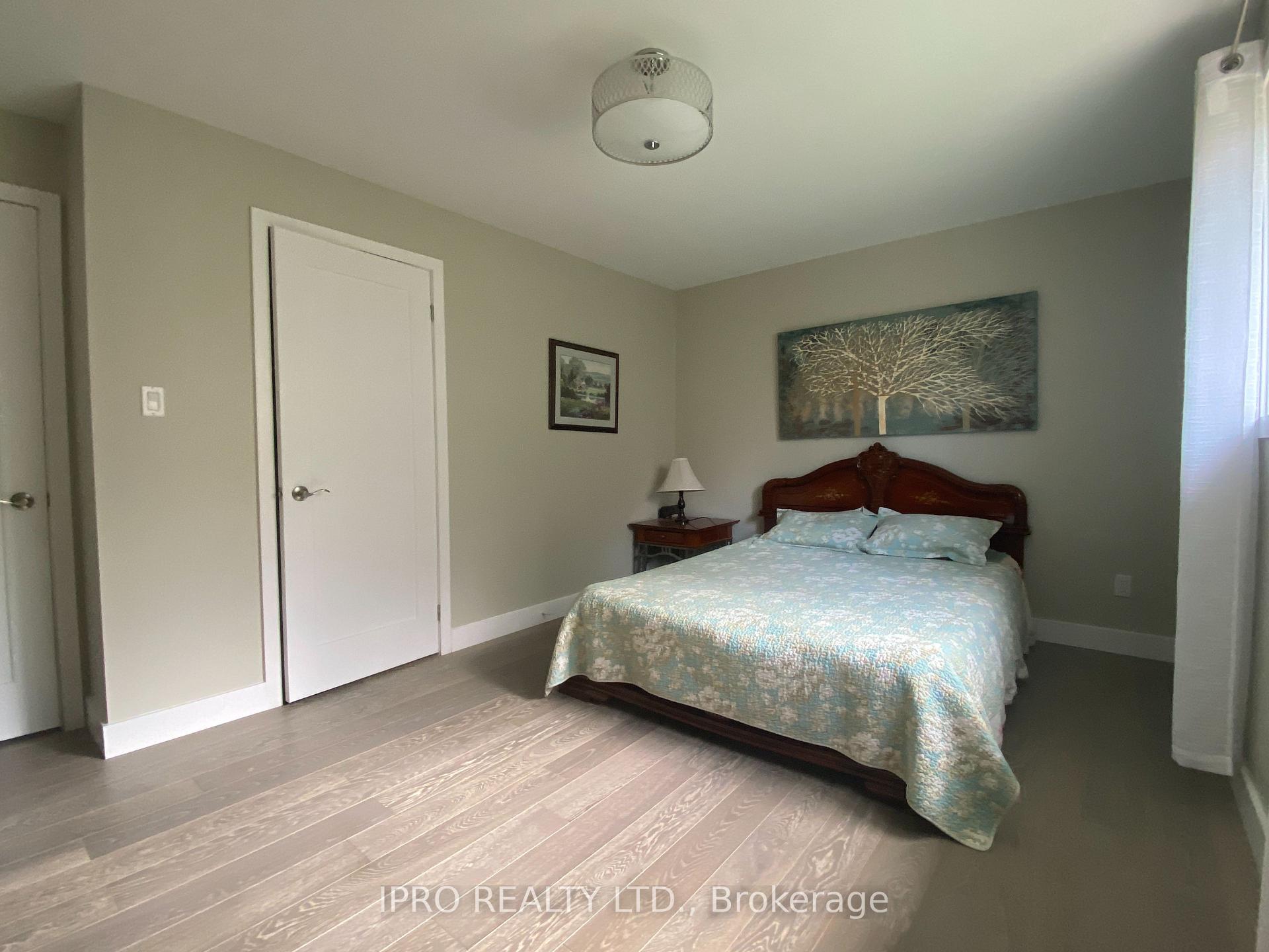Photo 12 of 324 Airdrie Drive, Vaughan, East Woodbridge — HOMEH