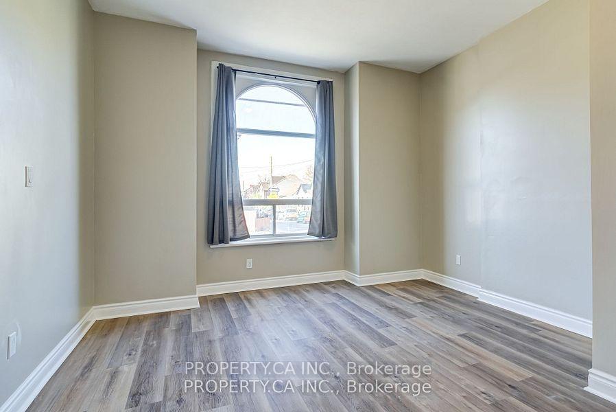Photo 31 of 340 Cannon Street E, Hamilton, Landsdale — HOMEH