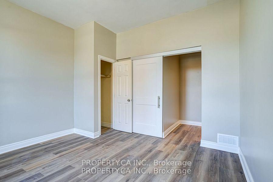 Photo 20 of 340 Cannon Street E, Hamilton, Landsdale — HOMEH
