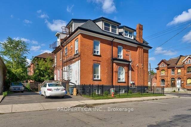 Photo 55 of 340 Cannon Street E, Hamilton, Landsdale — HOMEH