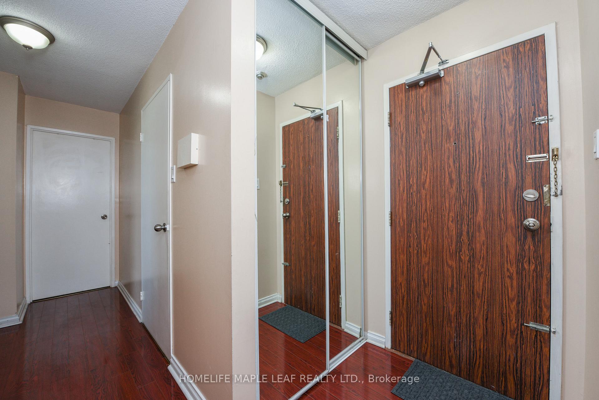 Photo 5 of Unit 504, 21 Knightsbridge Road, Brampton, Queen Street Corridor — HOMEH