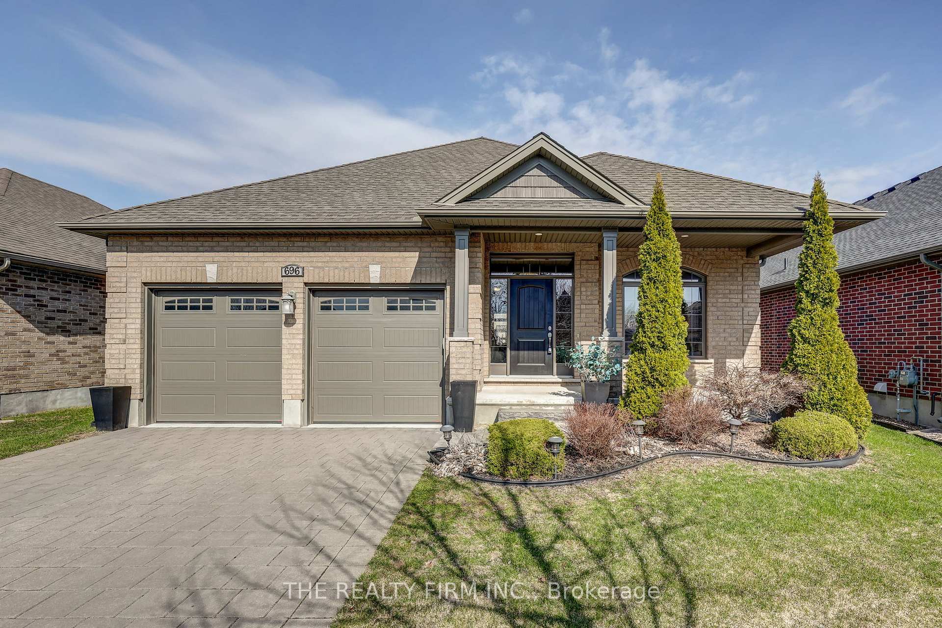 Front of 696 Bennett Crescent