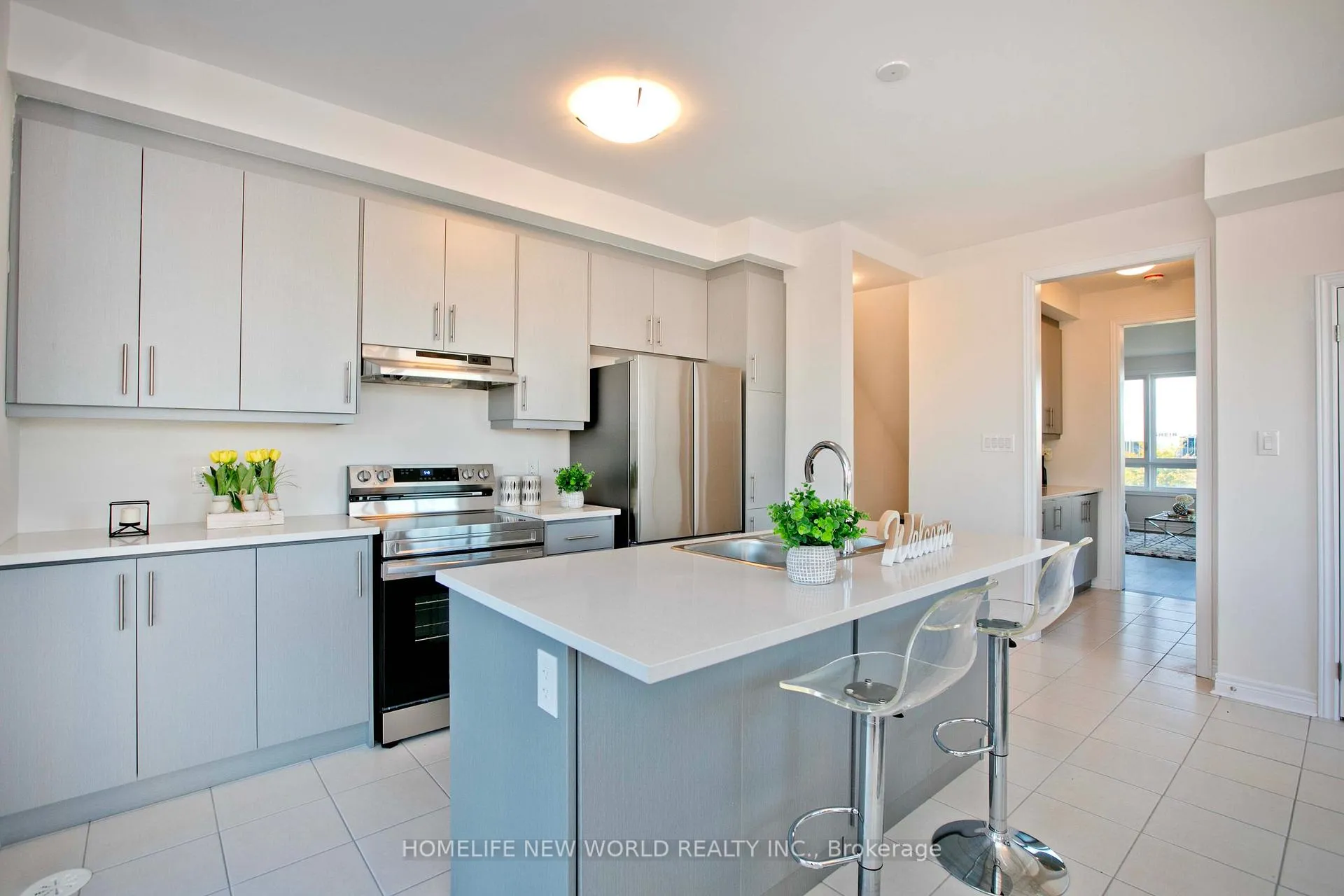 Photo 17 of 117 Mumbai Drive, Markham, Middlefield — HOMEH