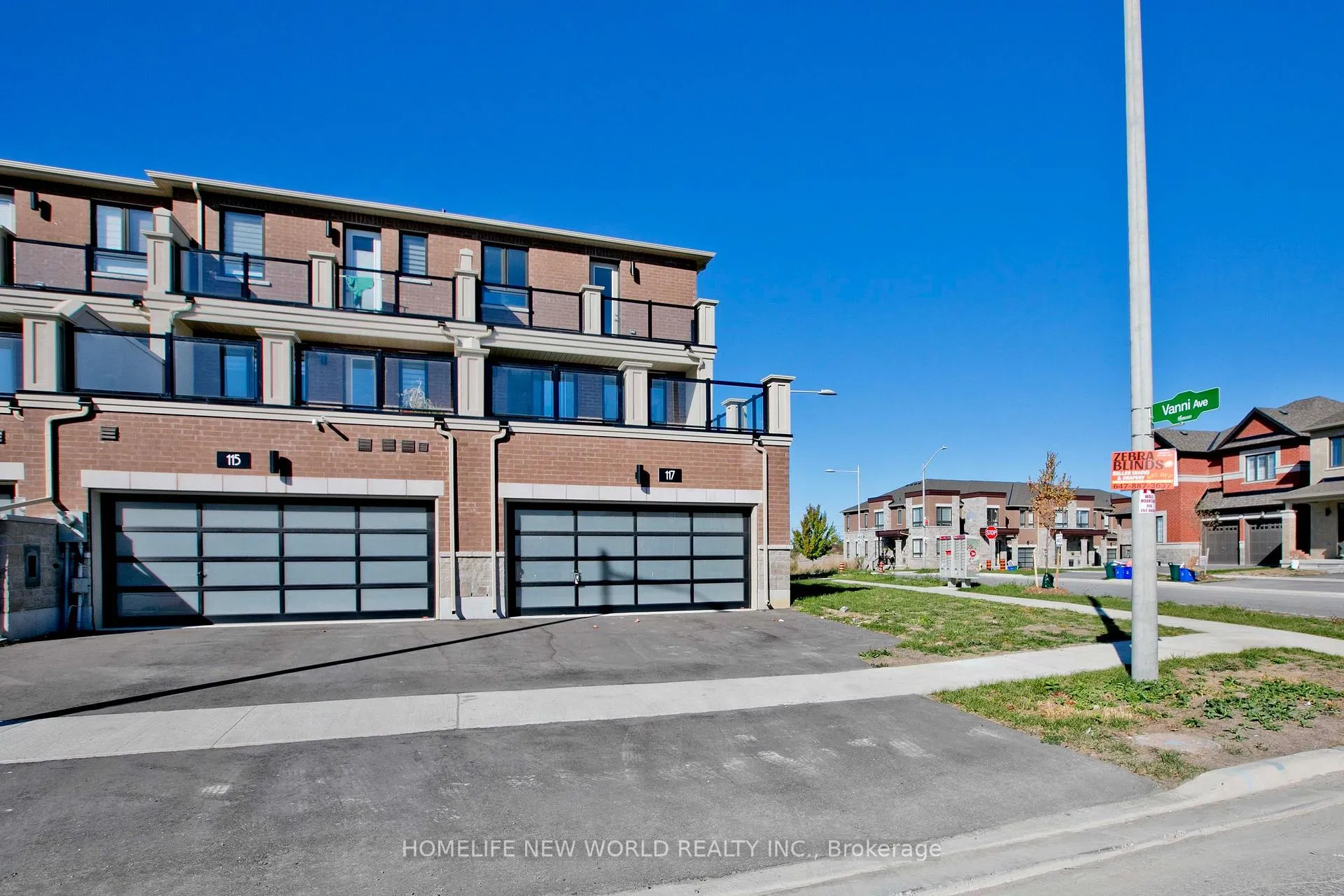 Photo 38 of 117 Mumbai Drive, Markham, Middlefield — HOMEH