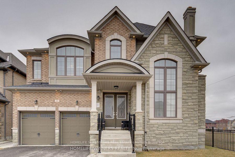 Photo 1 of 13 Boyce Crescent W, Brampton, Vales of Castlemore — HOMEH