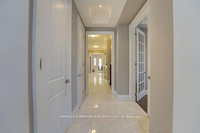 Photo 10 of 13 Boyce Crescent W, Brampton, Vales of Castlemore — HOMEH
