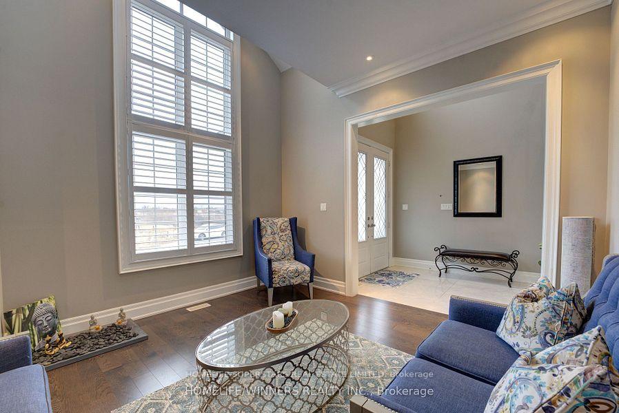 Photo 20 of 13 Boyce Crescent W, Brampton, Vales of Castlemore — HOMEH