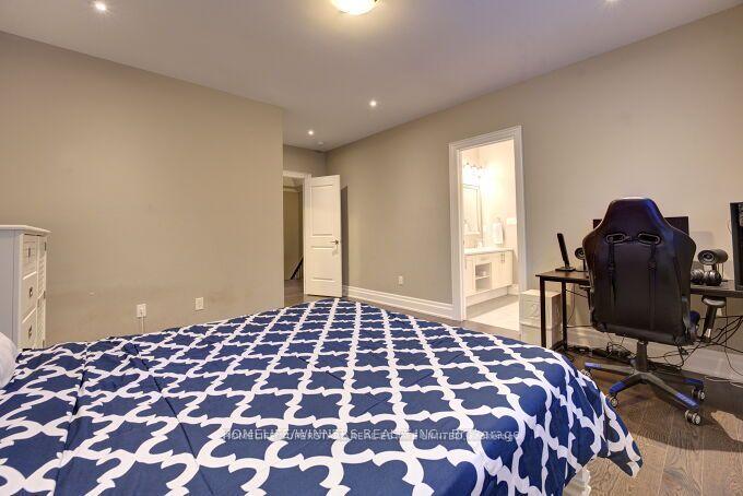 Photo 12 of 13 Boyce Crescent W, Brampton, Vales of Castlemore — HOMEH